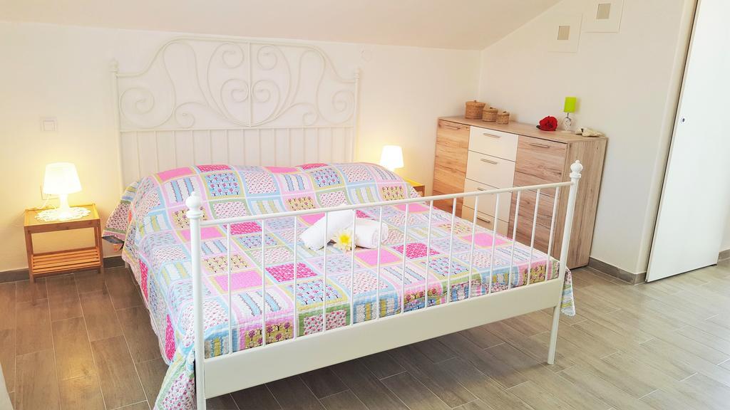Apartment Jaz Рогозница Экстерьер фото