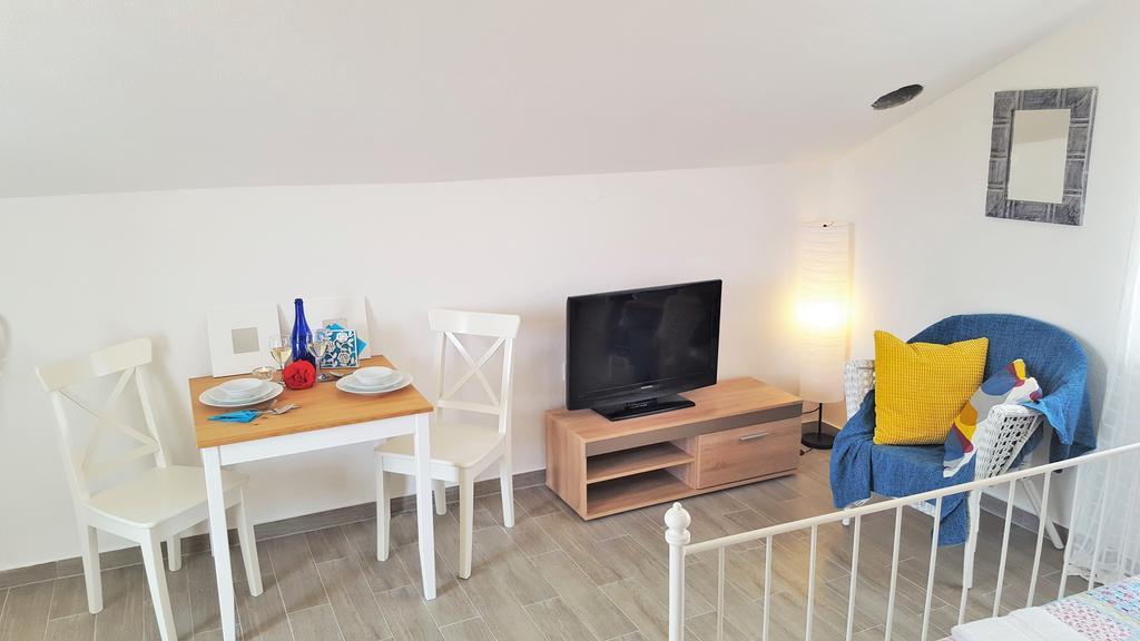 Apartment Jaz Рогозница Экстерьер фото